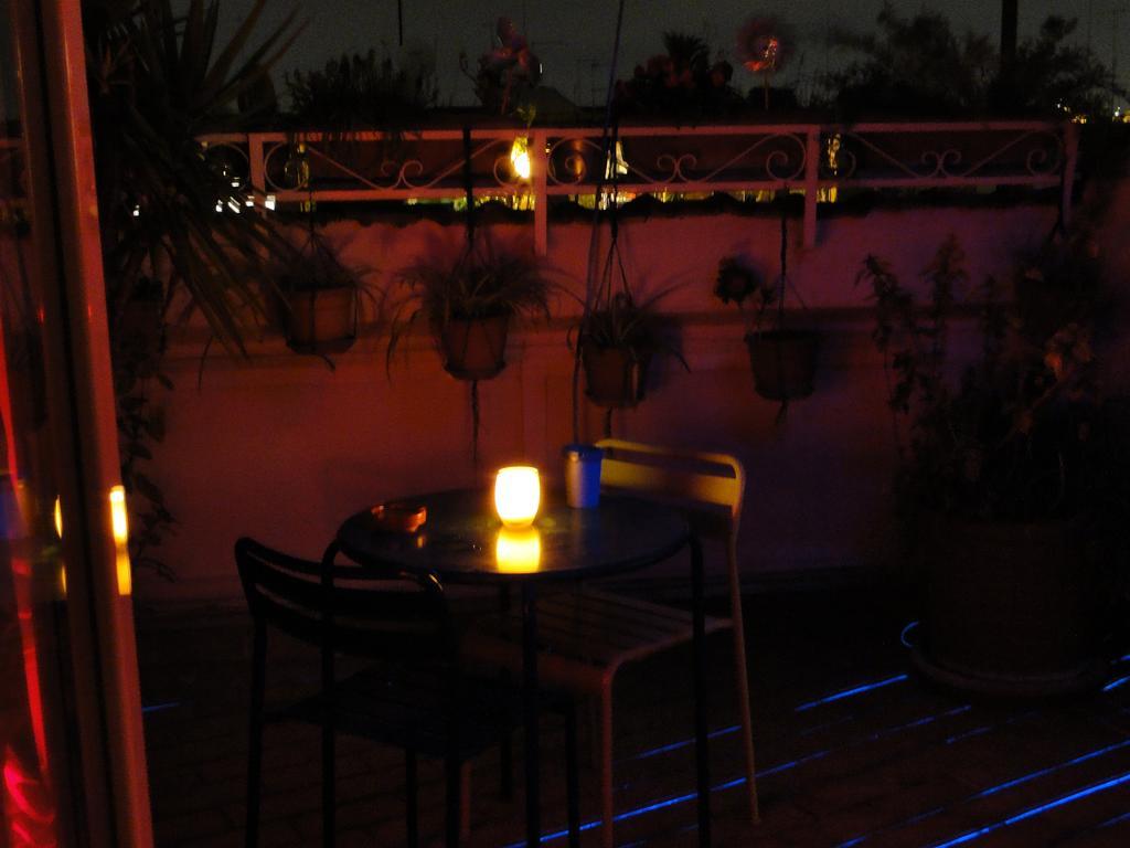 Jazz Style Apartment Rom