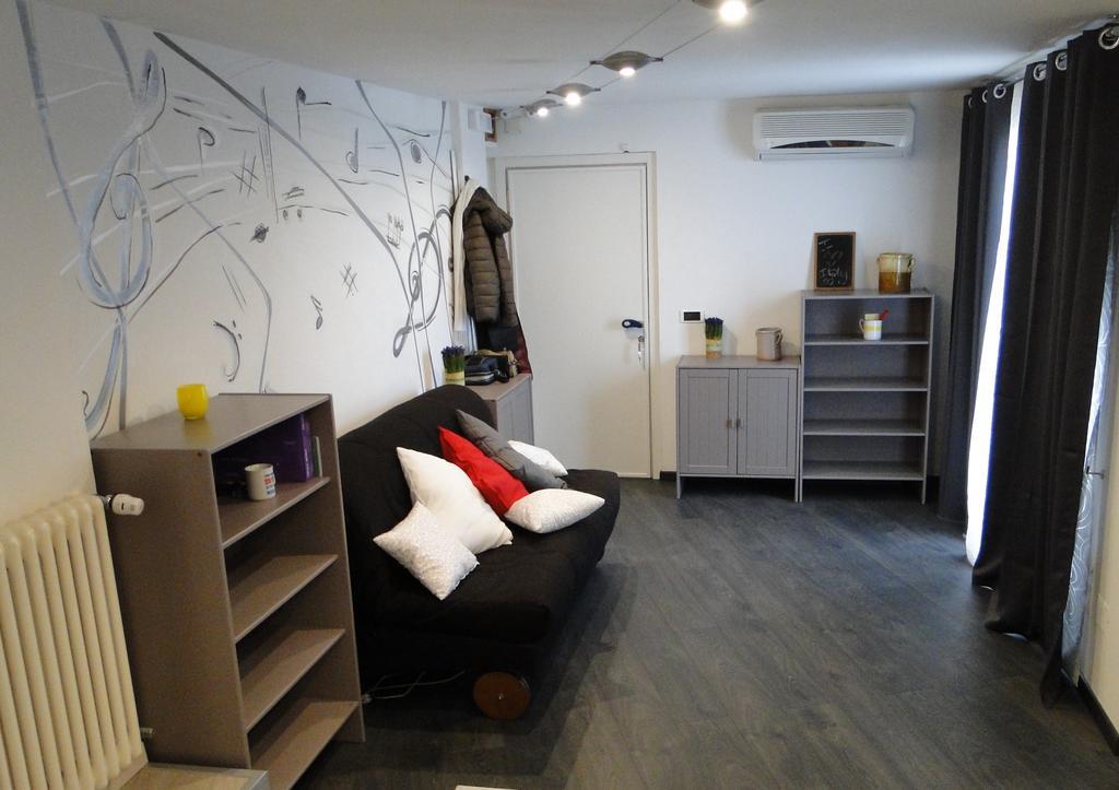 Jazz Style Apartment